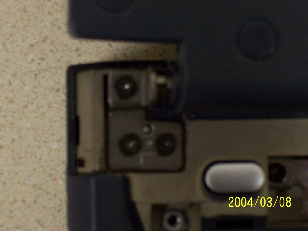 The hinge on this side is in good working order, as compared to the other side.